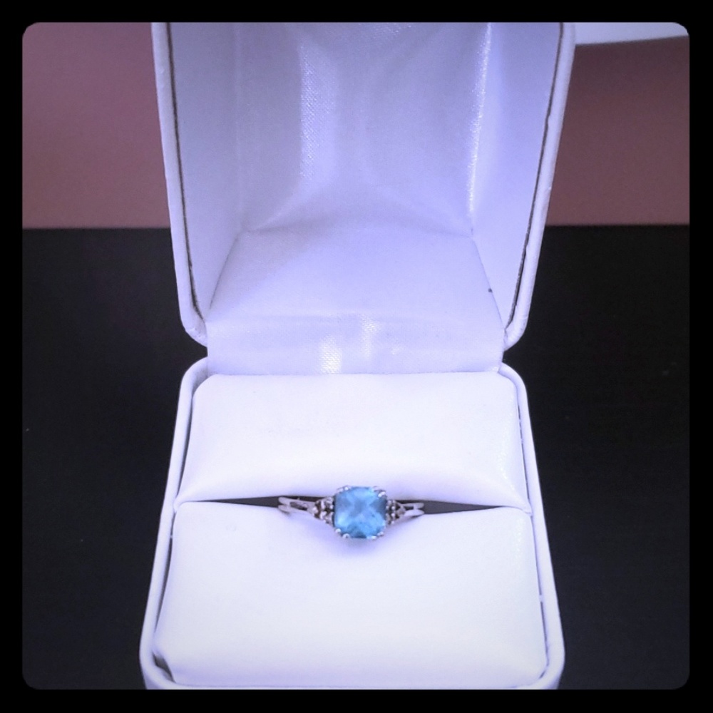 Aquamarine ring